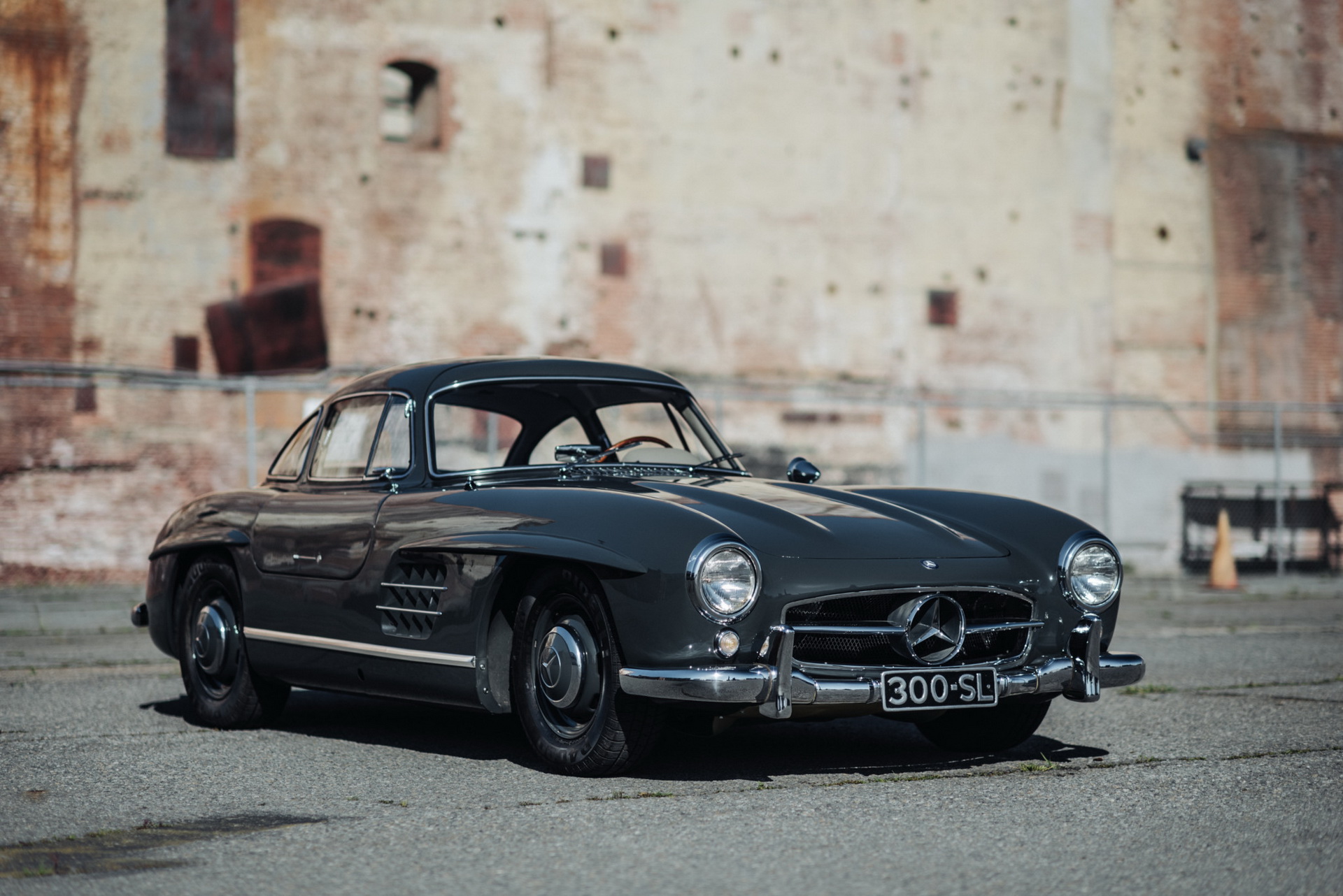 Mercedes-300SL-Gullwing-11 Beautiful 1956 Mercedes 300SL Gullwing Is The Definition Of A Million-Dollar Classic