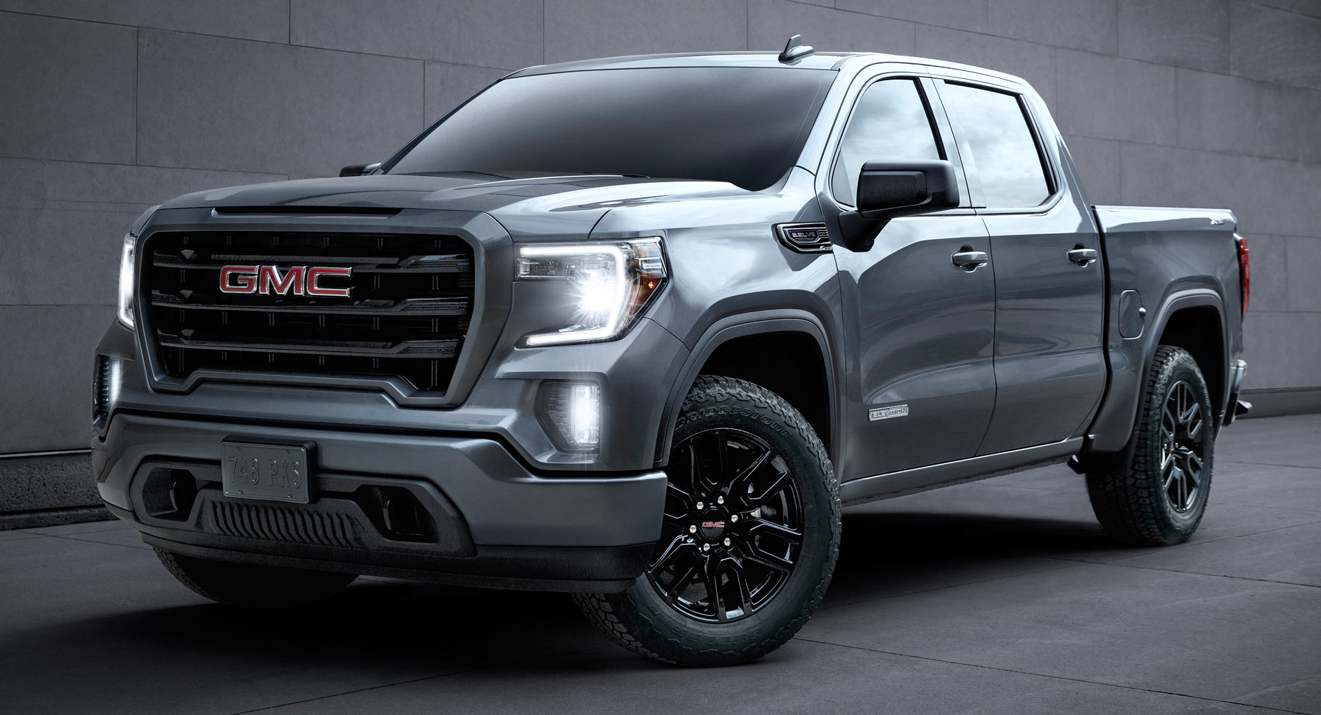 2020-gmc-sierra-1500-arrives-with-new-tech-updated-at4-carbonpro