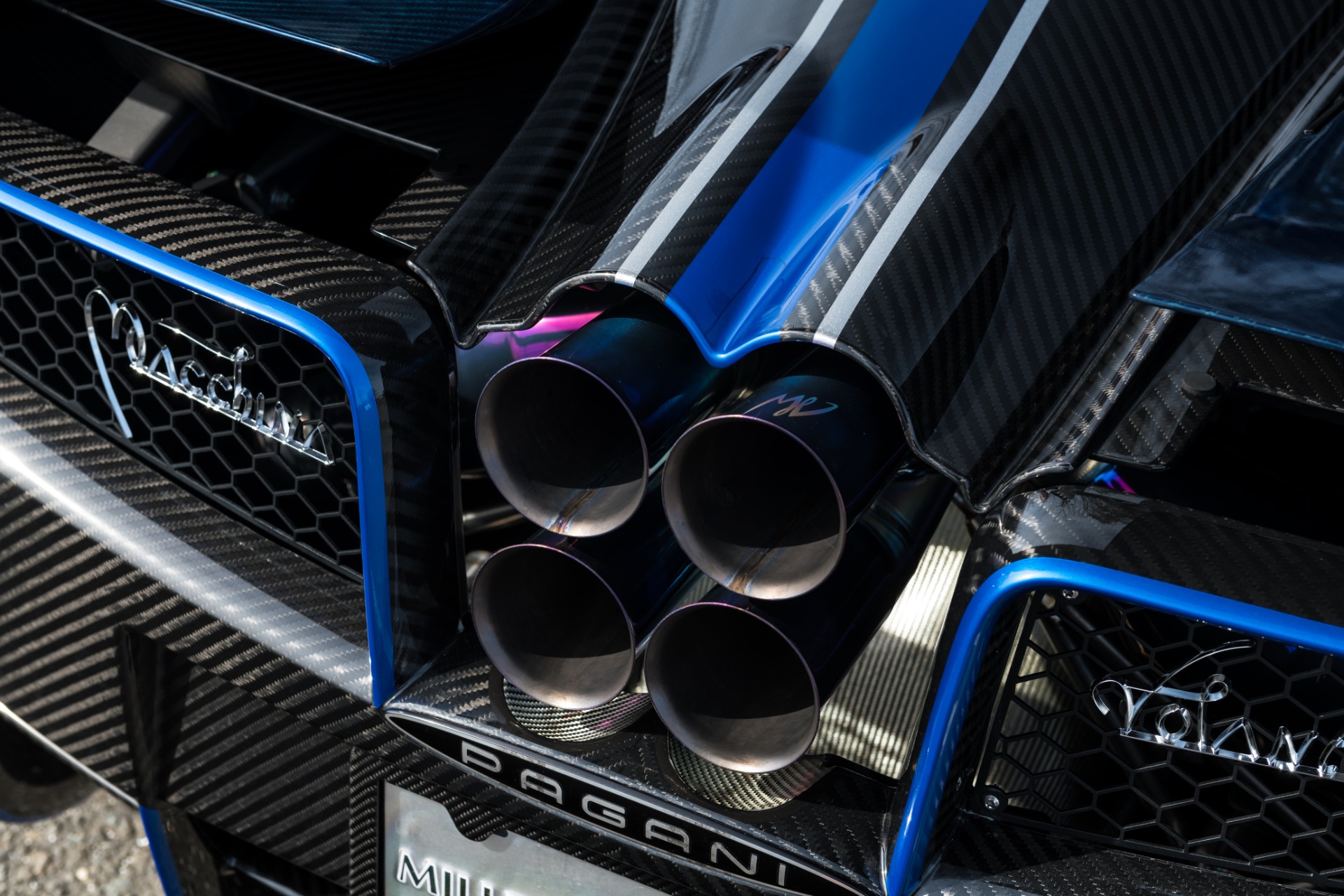 Pagani Huayra BC Macchina Volante 12 Attention Billionaires; Pagani Huayra BC Macchina Volante Listed For Sale