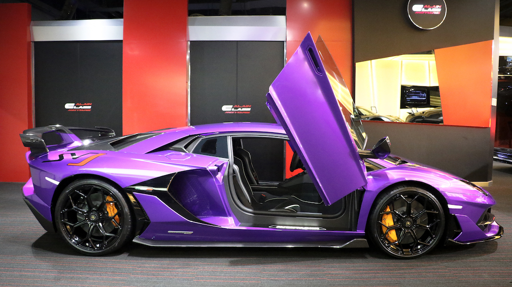 This Lamborghini Aventador SVJ Stands Out Even In Supercar-Infested Dubai
