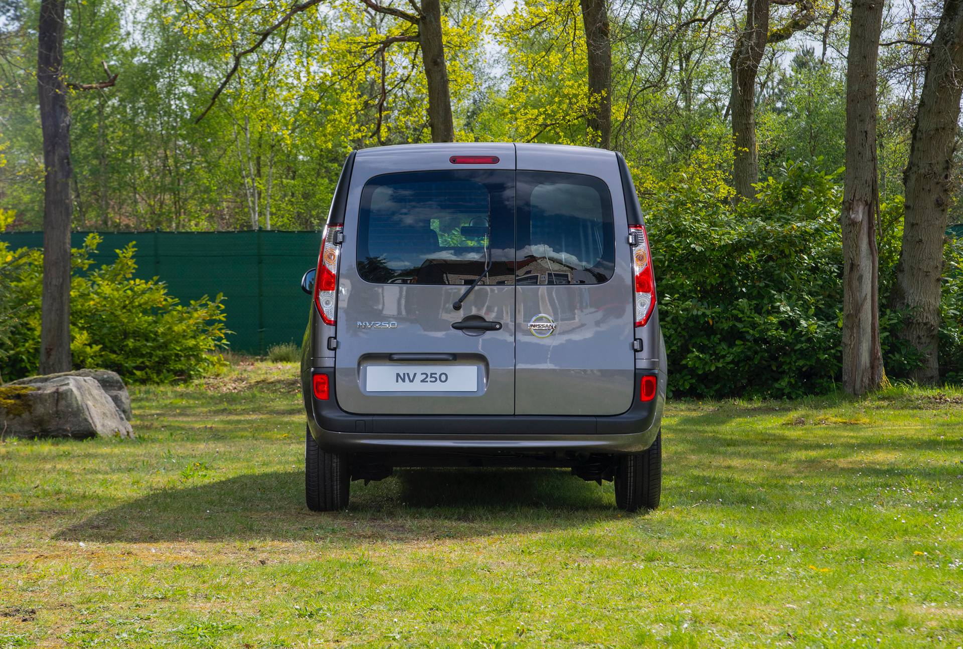 Nissan NV250 L2 Van 15 Badge-Engineered Nissan NV250 Compact Van Debuts In Europe
