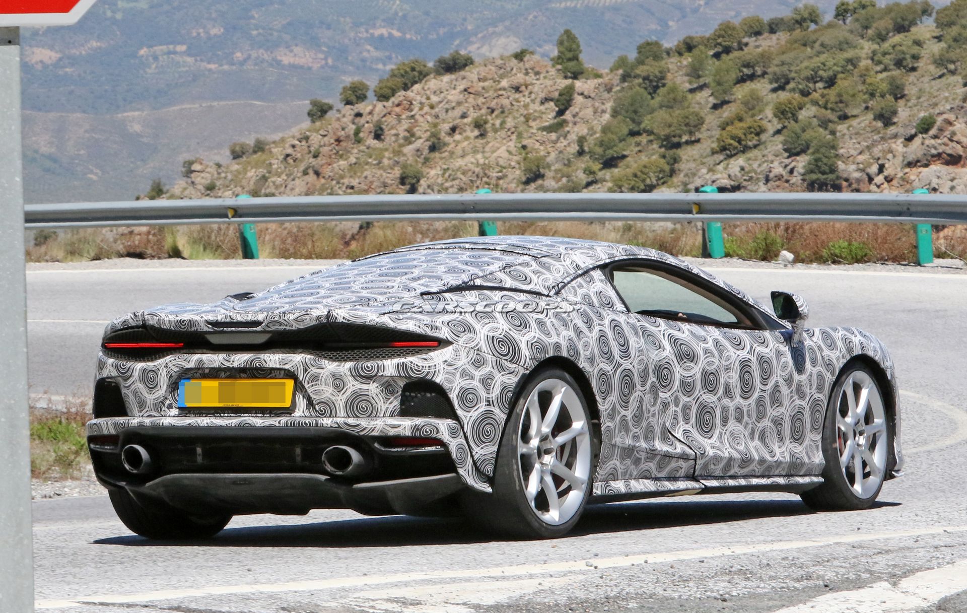 McLaren GT Spy Shots 10 McLaren GT Scooped One Last Time Before Its Global Premiere