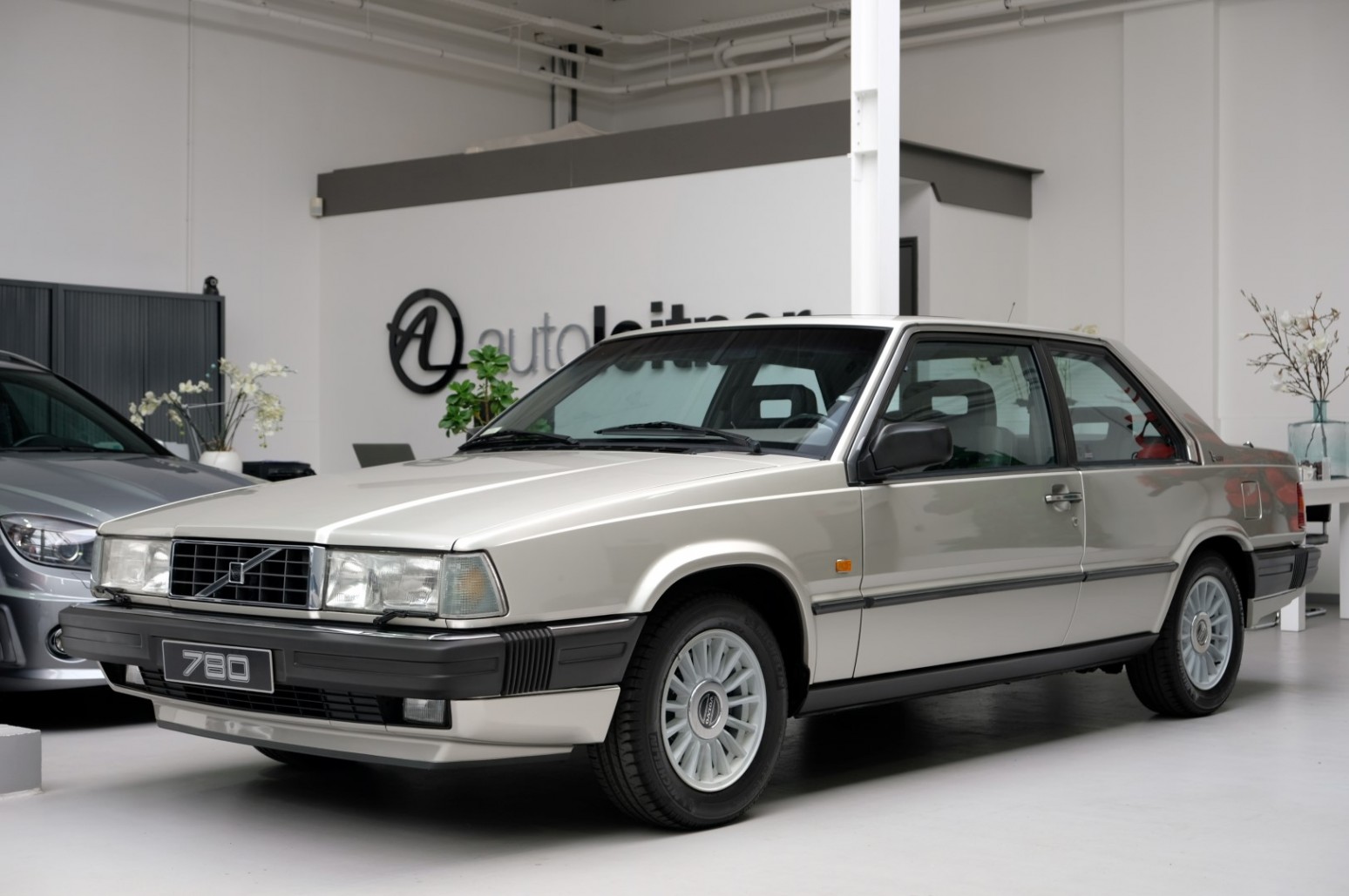1988 Volvo 780 Coupe Bertone 40 Pristine 1988 Volvo 780 Coupe Blends Bertone Styling With Swedish Flair For €47,500