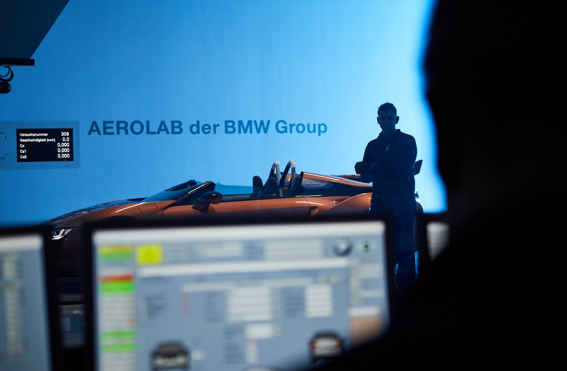 BMW-i8-Roadster-Safety-Car-35 BMW Makes i8 Roadster A Speedster For Formula E’s New Safety Car