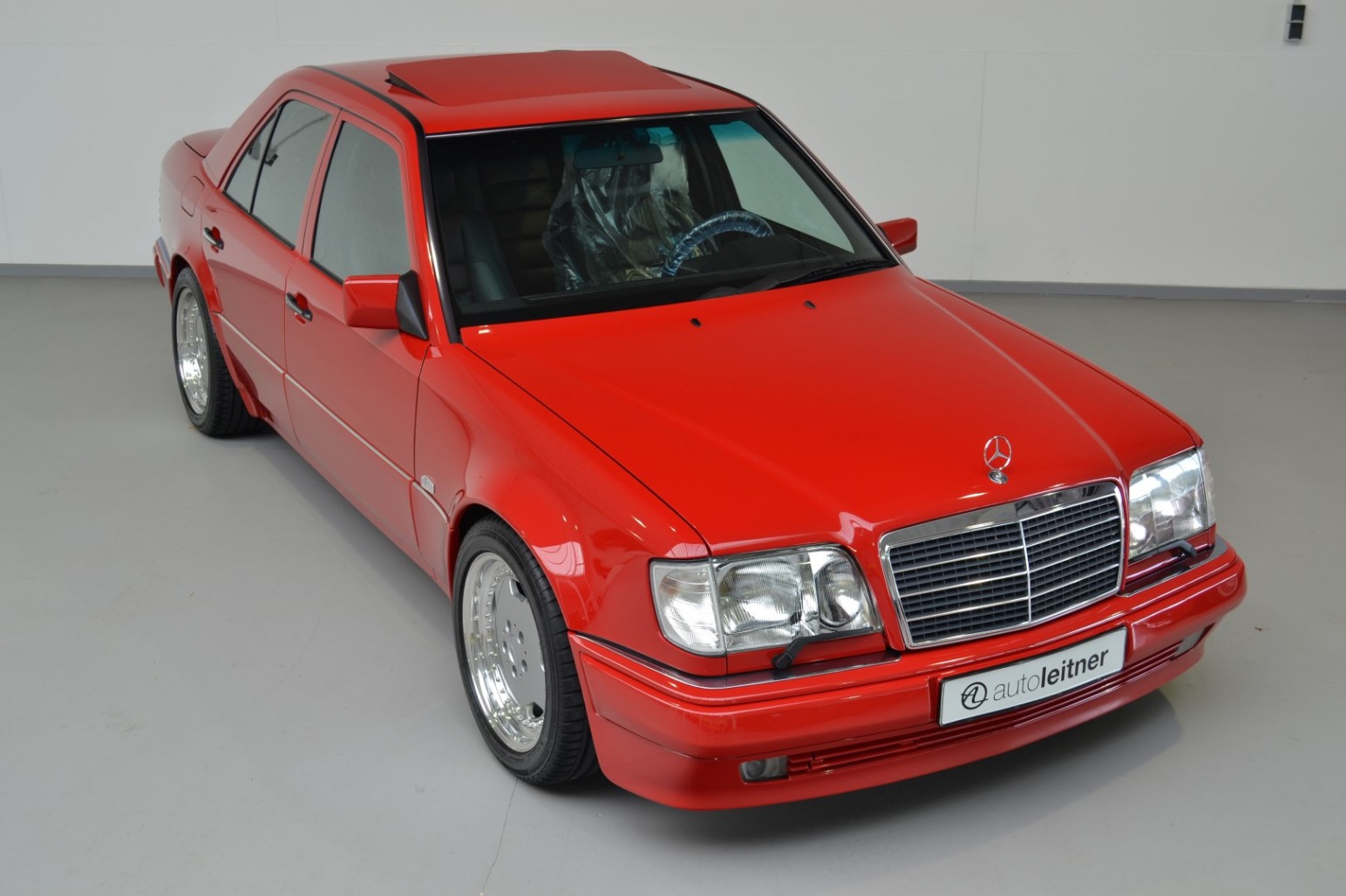 1995 Mercedes E60 AMG W124 33 1995 Mercedes E60 AMG Is A Souped-Up 500E Worth $170K