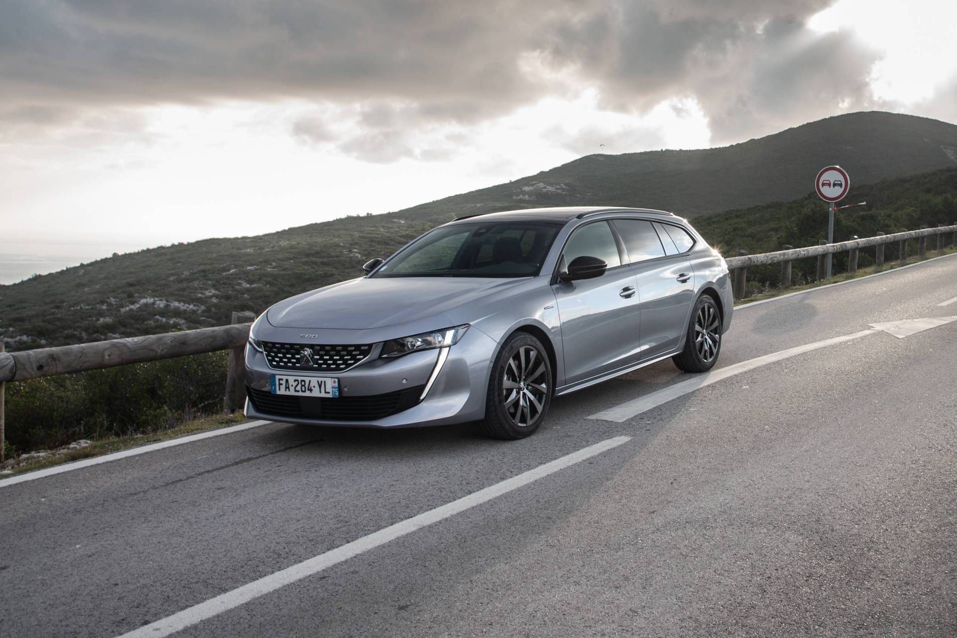 Is The New 2019 Peugeot 508 SW Cooler Than A Crossover?