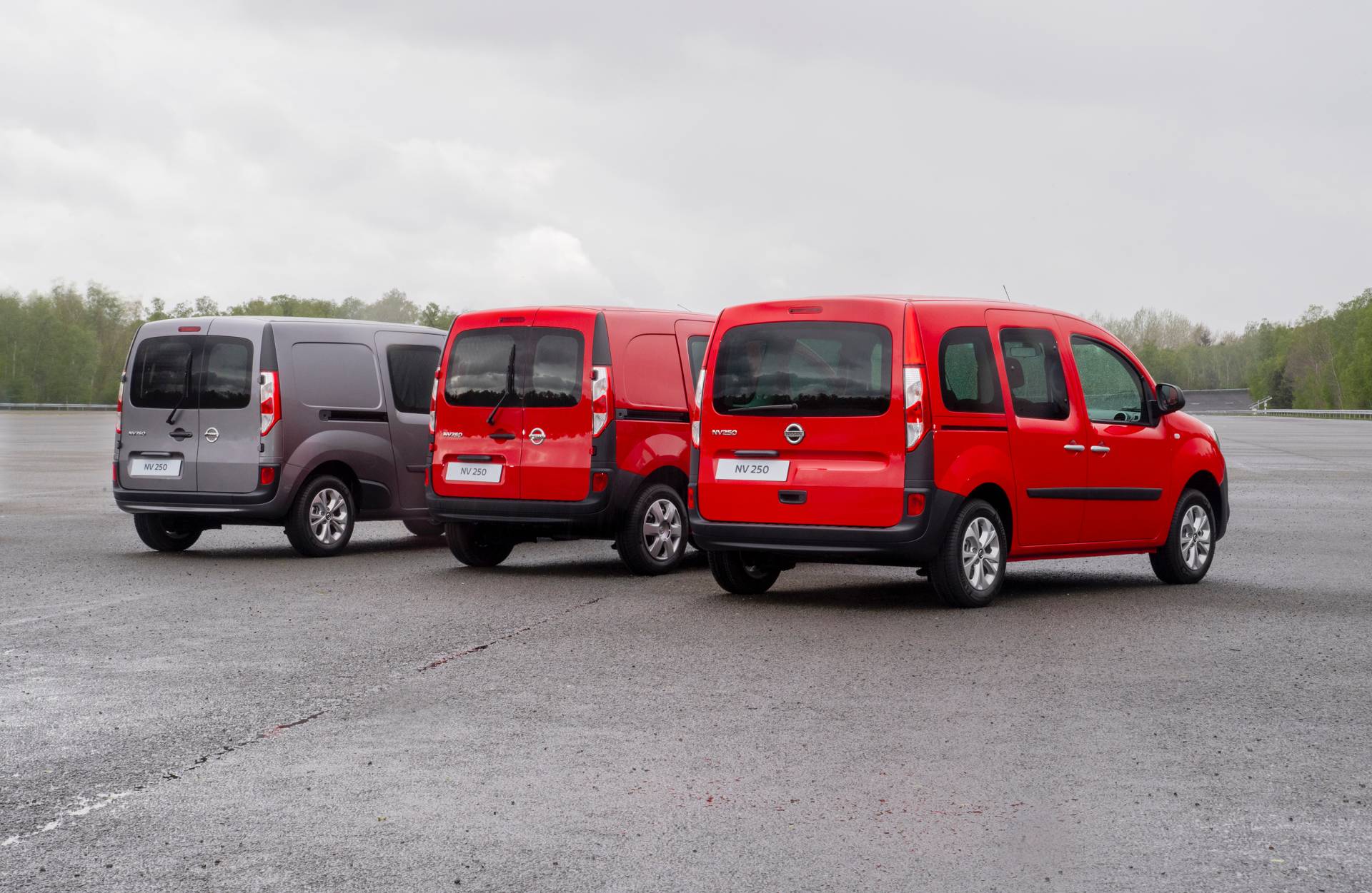 Nissan NV250 lineup 2 Badge-Engineered Nissan NV250 Compact Van Debuts In Europe