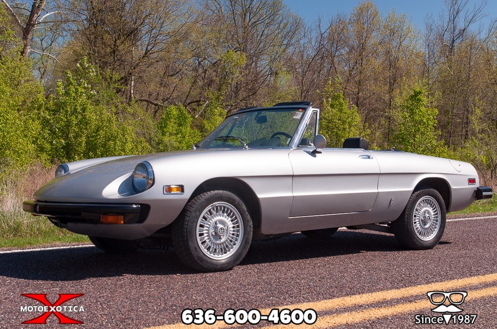 Muhammed Ali Alfa Romeo 2 Alfa Romeo Spider Once Owned By Muhammad Ali Sells For $43k