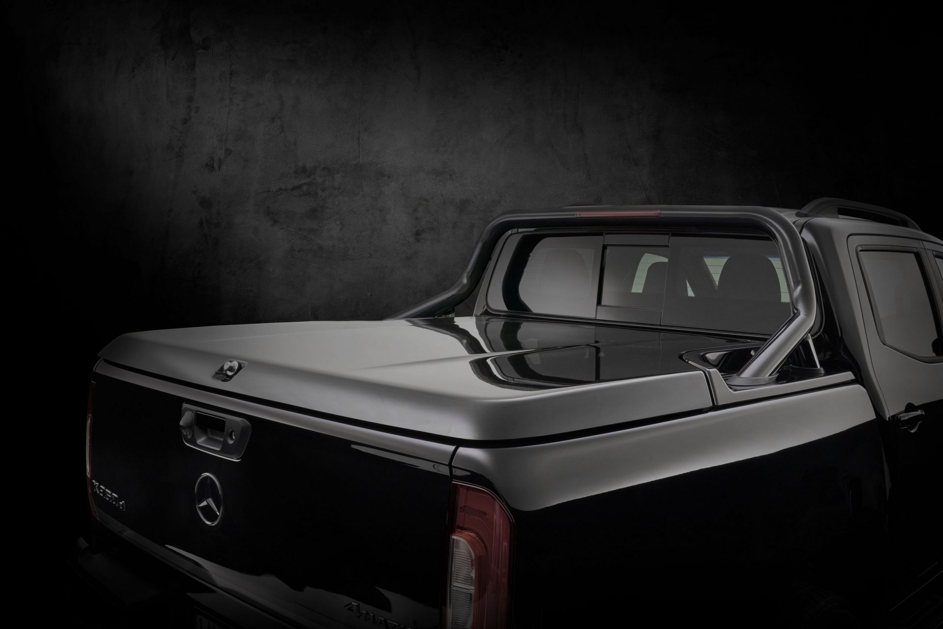 Mercedes Edition 1 X-Class 6 Mercedes-Benz Edition 1 X 350d 4MATIC Is For The Well-Off Tradesman