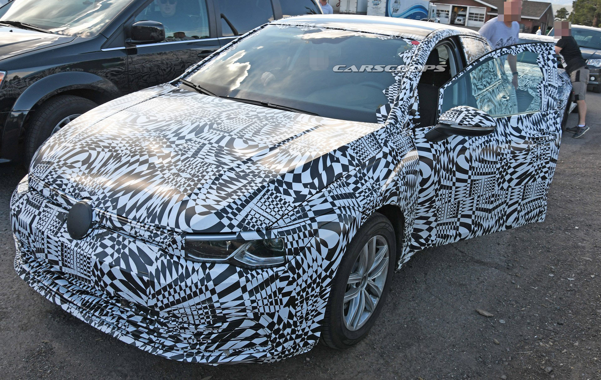 2020-VW-Golf-5 2020 VW Golf’s New Camo Is So Hypnotic It Hurts