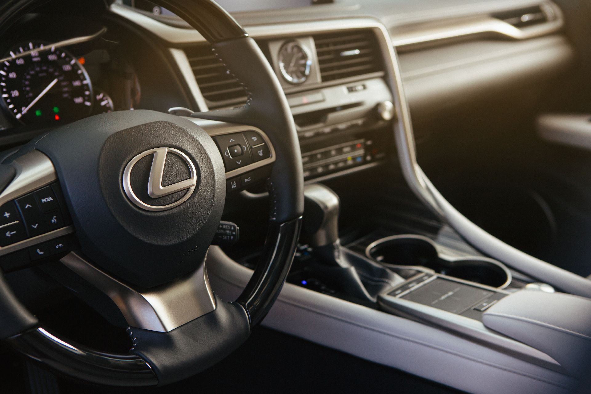 2020 Lexus RX Gets Revised Looks And A Touchscreen Along With Apple CarPlay And Android Auto