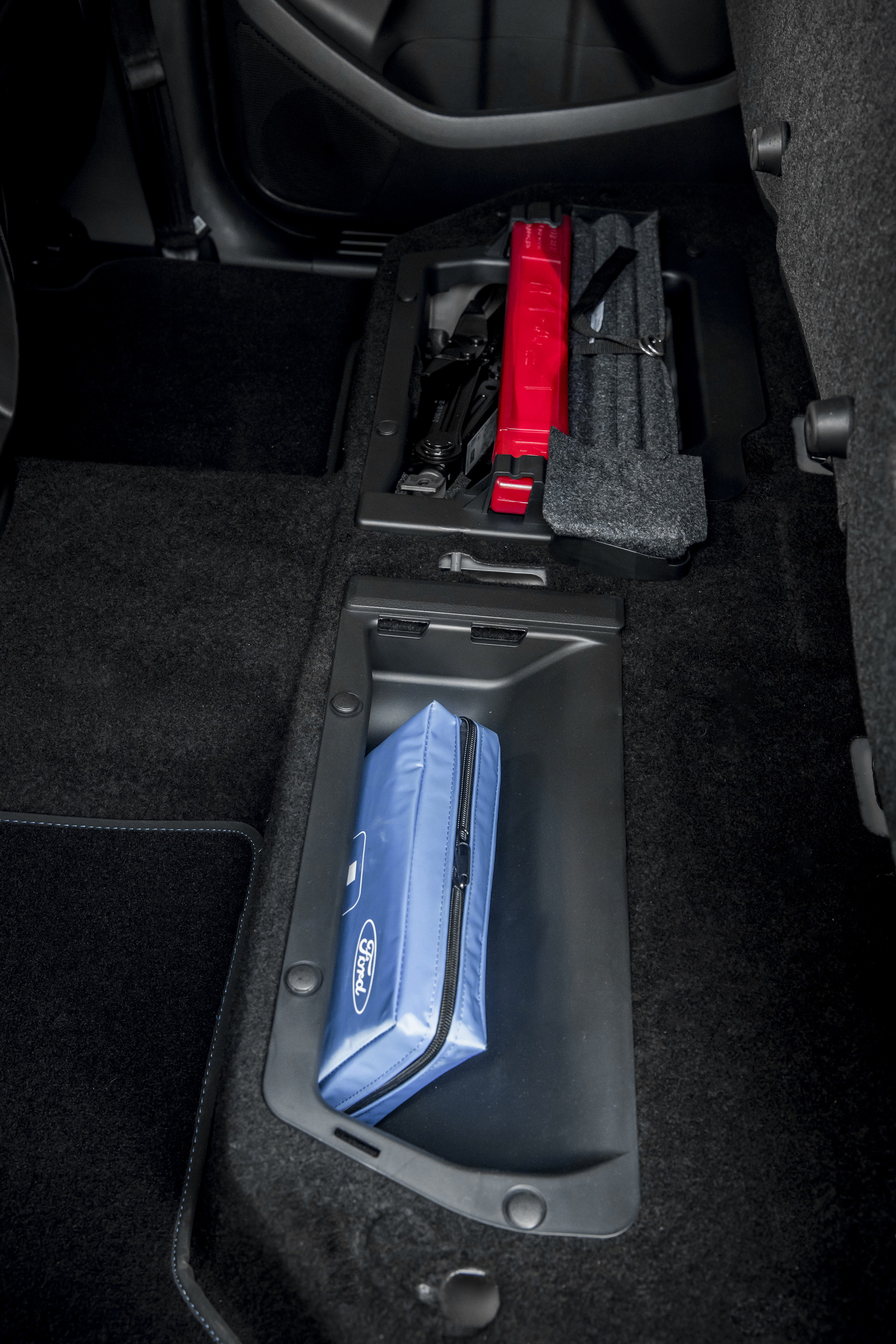 2019_FORD_RANGER_RAPTOR_90 Explore The 2019 Ford Ranger Raptor In 114 Images – And See What You’re Missing In The U.S.