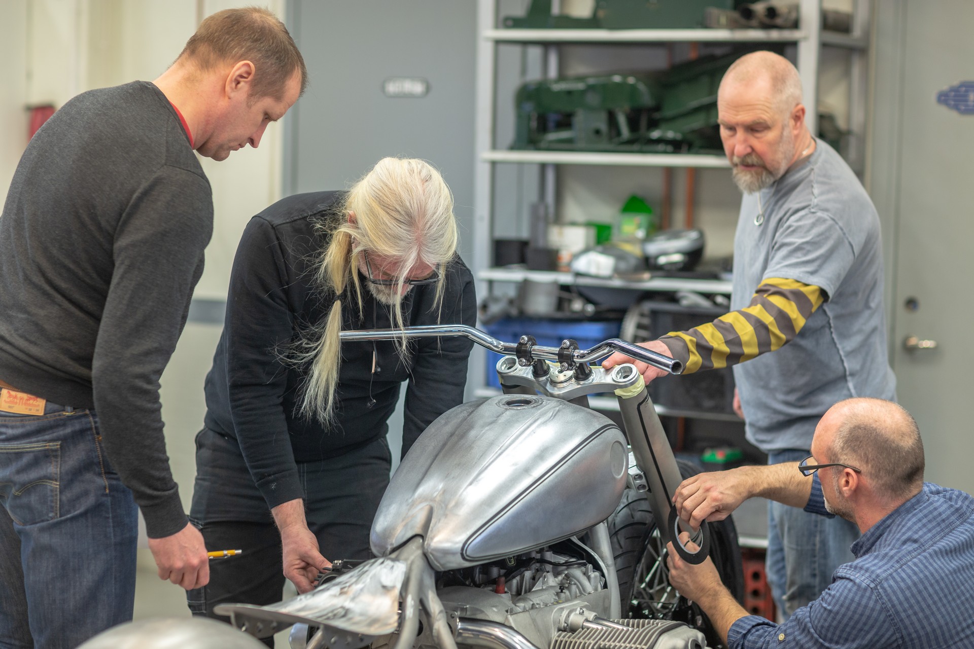 BMW’s R18 Concept Is A Minimalist Bike With An All-New Boxer Engine