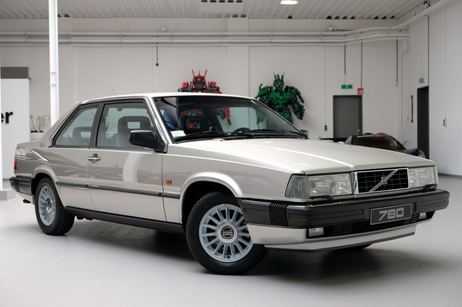 1988 Volvo 780 Coupe Bertone 41 Pristine 1988 Volvo 780 Coupe Blends Bertone Styling With Swedish Flair For €47,500