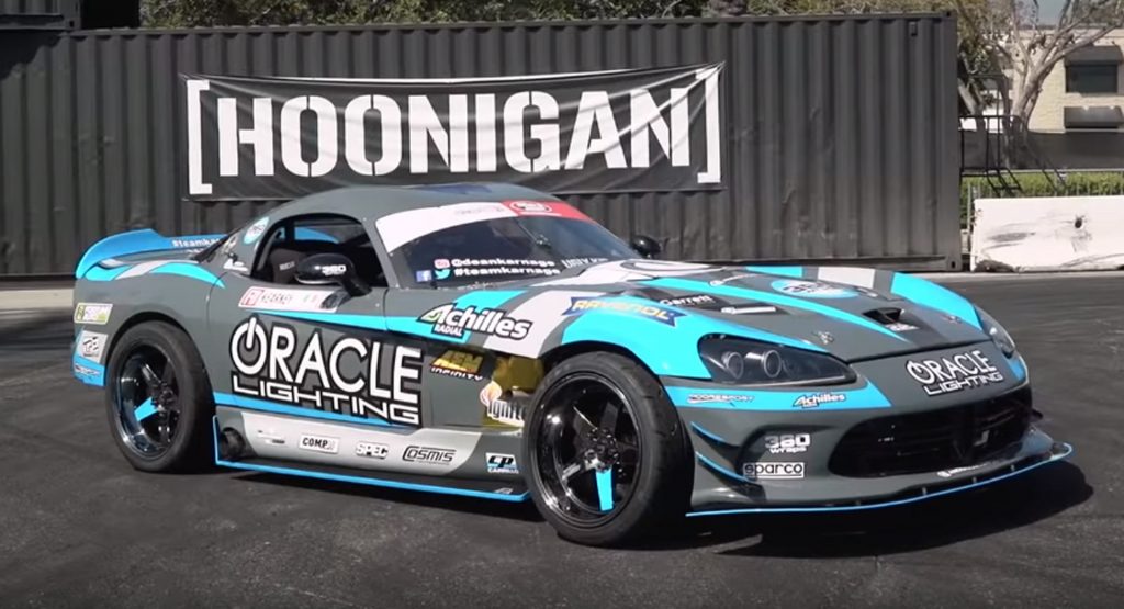  1350 HP Dodge Viper Drift Car Is Even More Bonkers Than You’d Expect