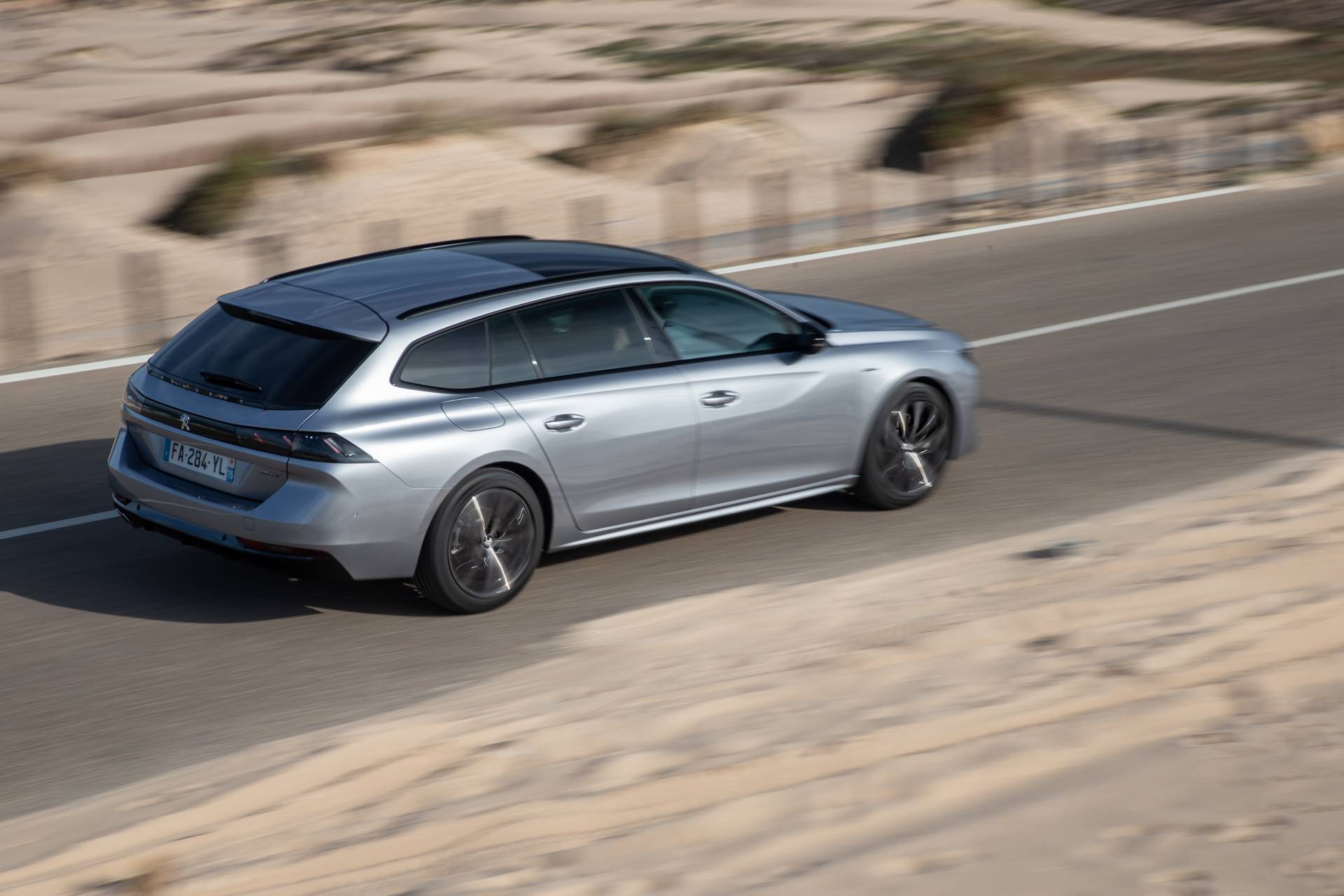 Is The New 2019 Peugeot 508 SW Cooler Than A Crossover?