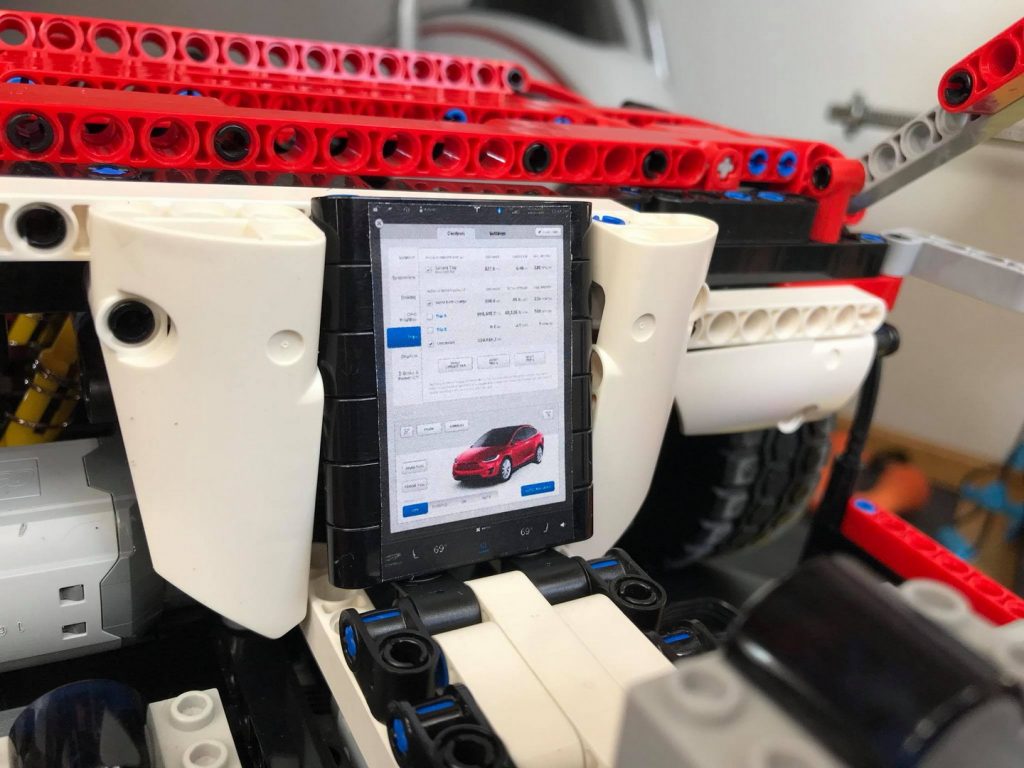 Tesla Model X Recreated On Amazing 110 Scale Model By Lego