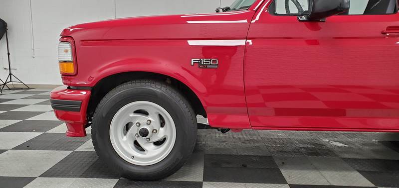 This 1994 Ford F-150 SVT Lightning Isn’t Bad For $23k