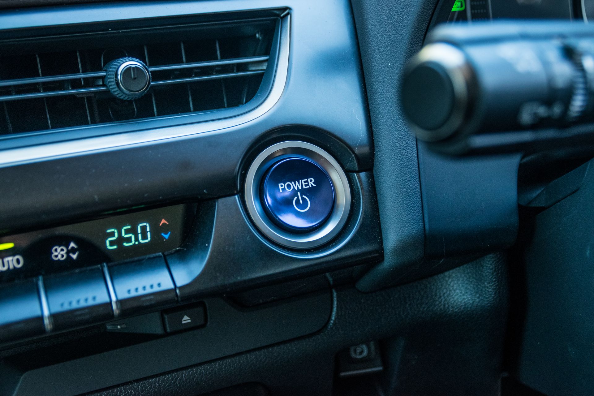 Driven: 2019 Lexus UX250h Is Edgy, Efficient And Engaging