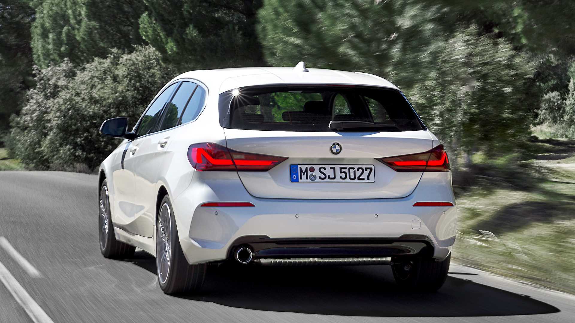 New BMW 1-Series Is FWD And Looks Just Like The X2