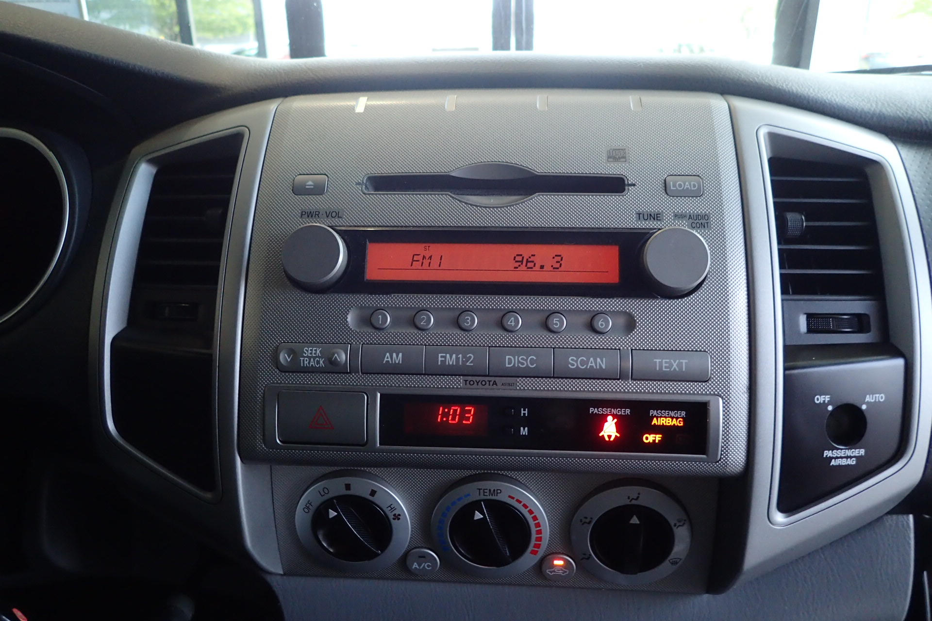 2007 toyota tacoma xrunner auction 58 2007 Toyota Tacoma X-Runner Is A Fun Little Pickup From The Past