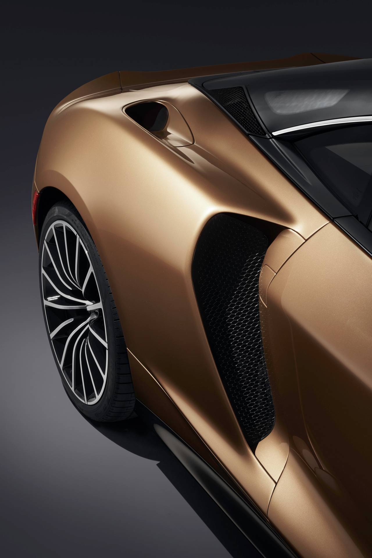 McLaren GT To Make Global Public Debut At Top Marques Monaco