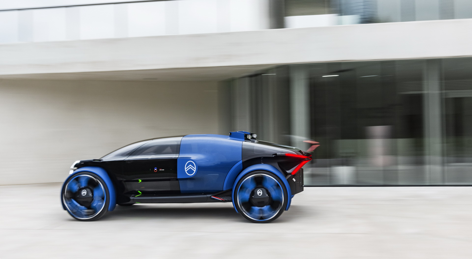 Citroen 19_19 CONCEPT 9 Citroen’s New Electric 19_19 Concept Has A 500 Mile Range And 30-inch Rims