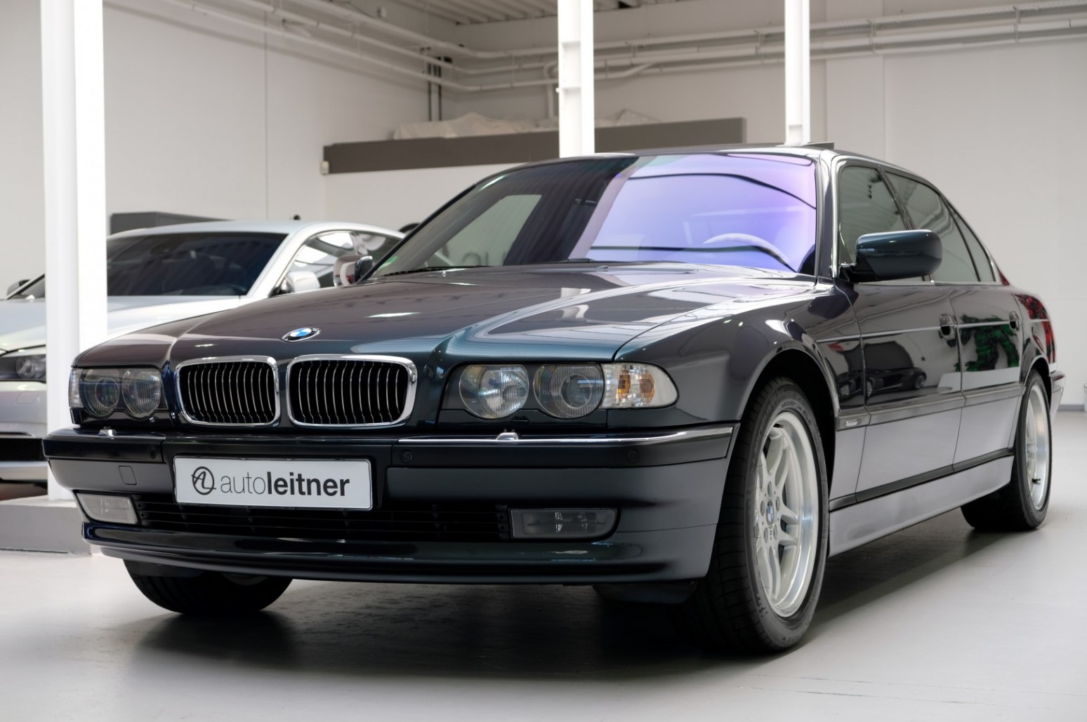 1999 bmw 750il 15 Get Your 1990s BMW Fix With These Beautiful Individual 850Ci And 750iL