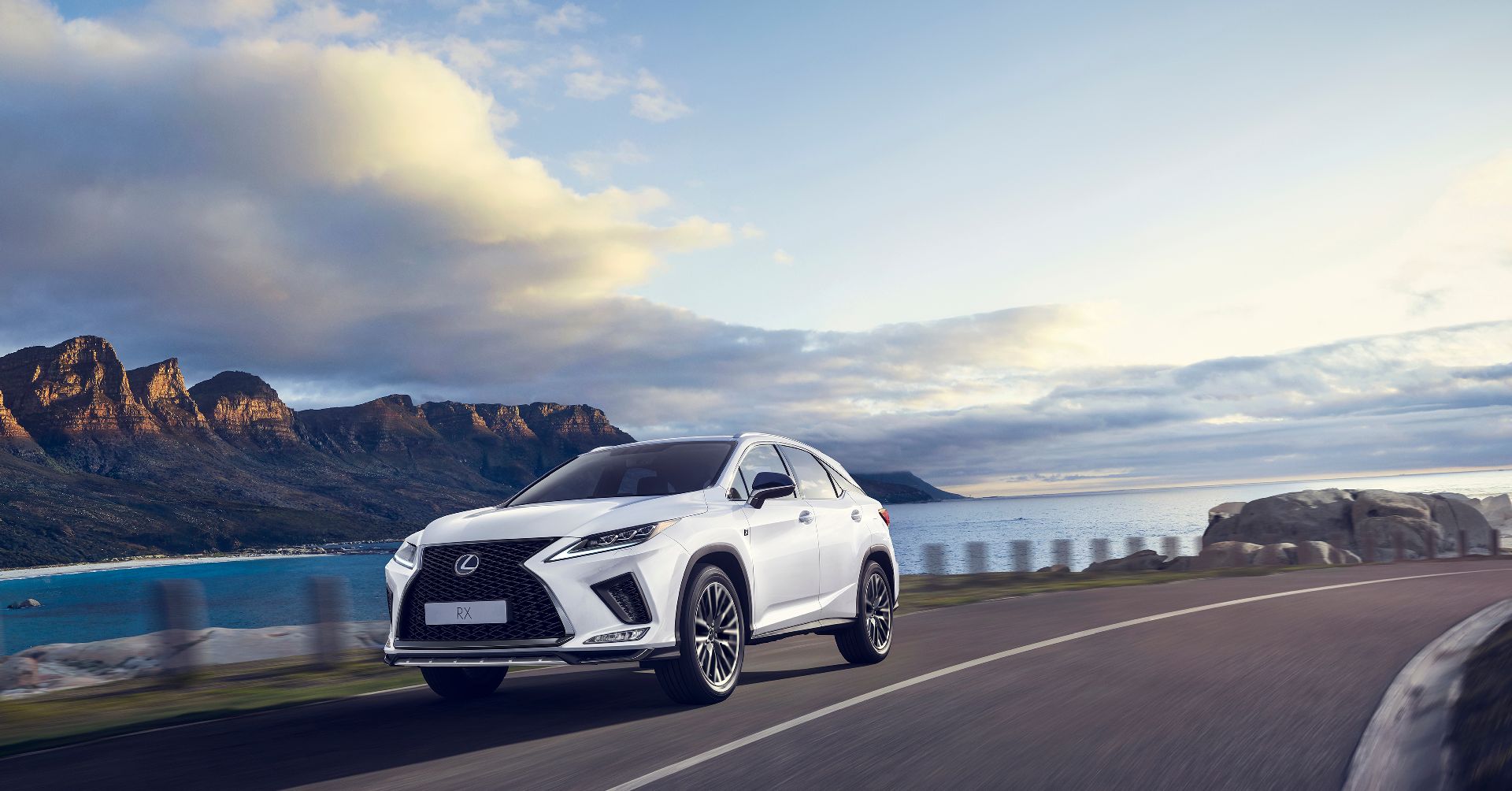 2020 Lexus RX Gets Revised Looks And A Touchscreen Along With Apple CarPlay And Android Auto