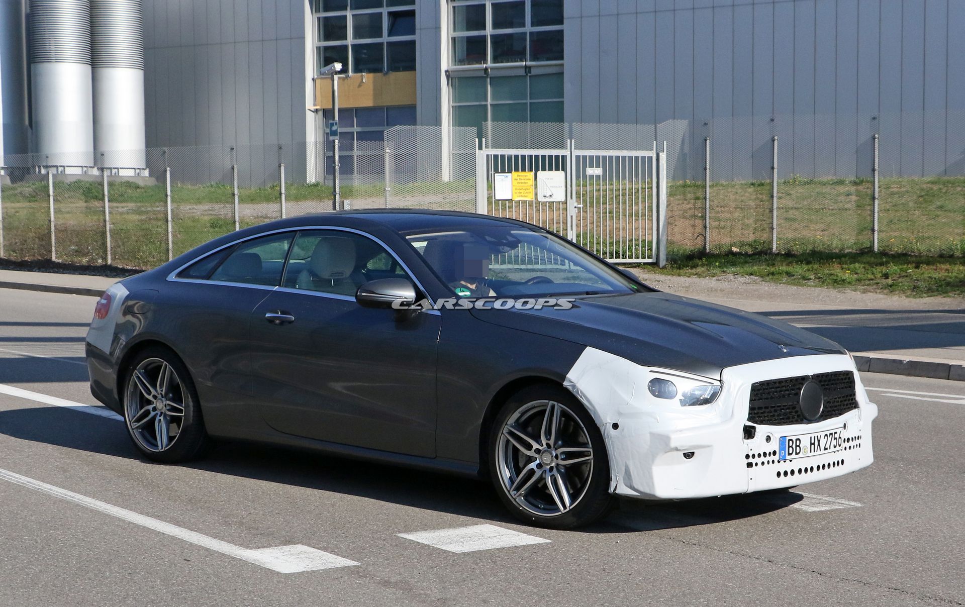 Mercedes EClass Coupe Spy Shots 6 2020 Mercedes-Benz E-Class Coupe Facelift Will Look Very Familiar