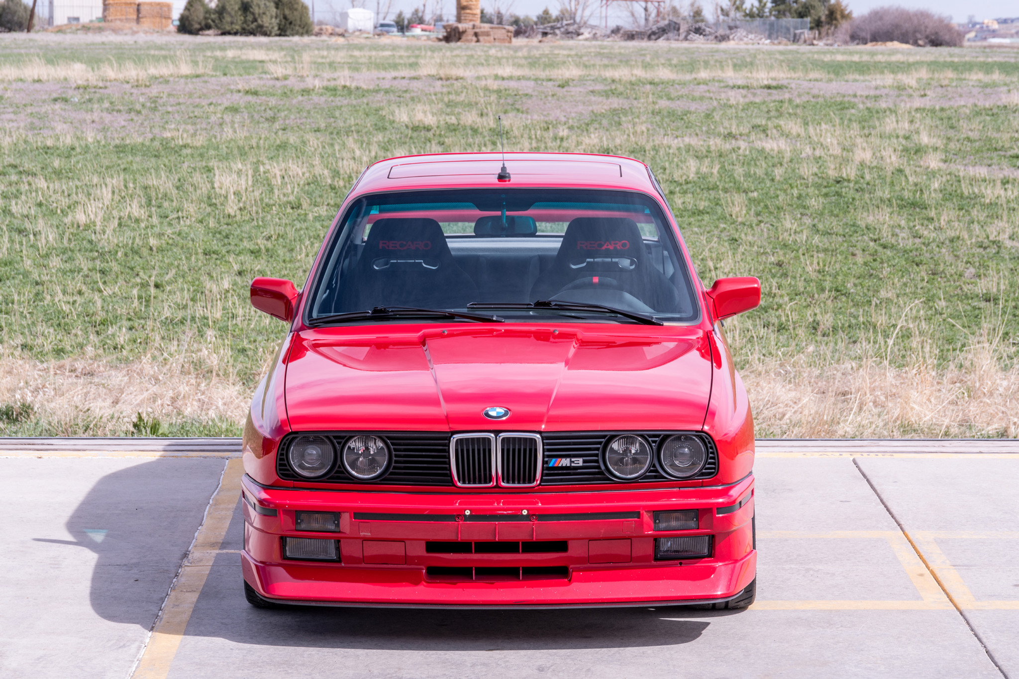 Want This 1989 BMW M3? It Goes For At Least $36K – And You’ve Got 10 Hours To Bid On It