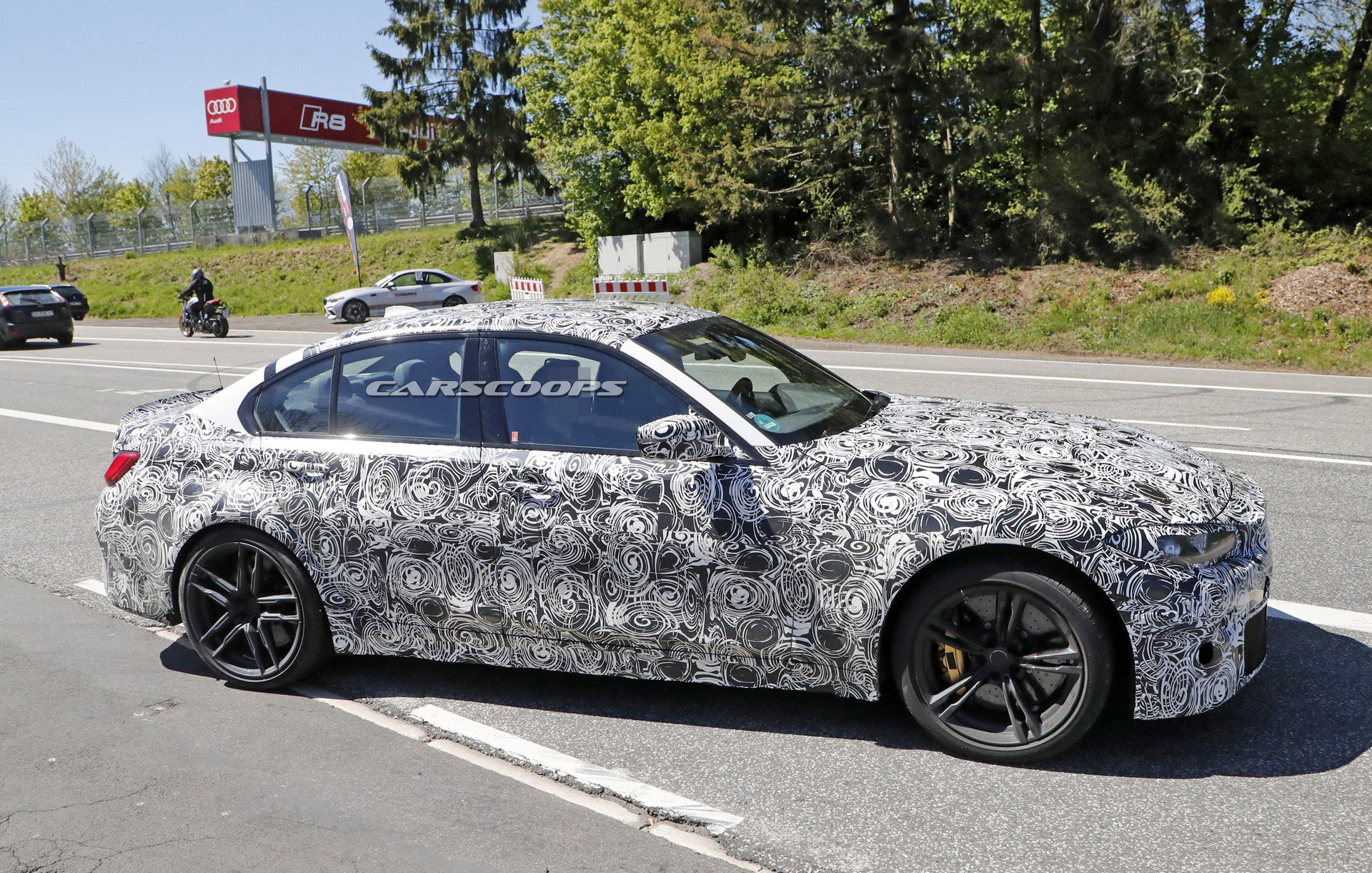 2020-BMW-M3-16 2020 BMW M3 Shows Off Its New Interior
