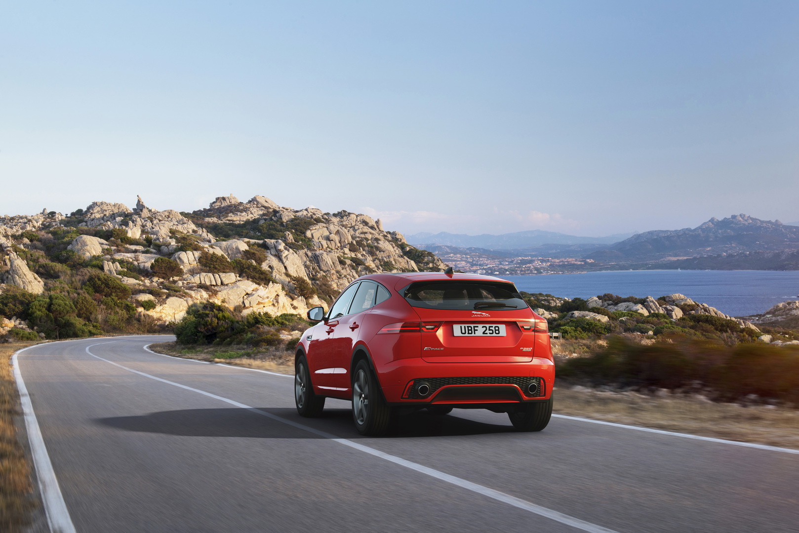 2019 jaguar e-pace chequered flag edition 6 Jaguar E-Pace Gets Chequered Flag Special Edition In The UK