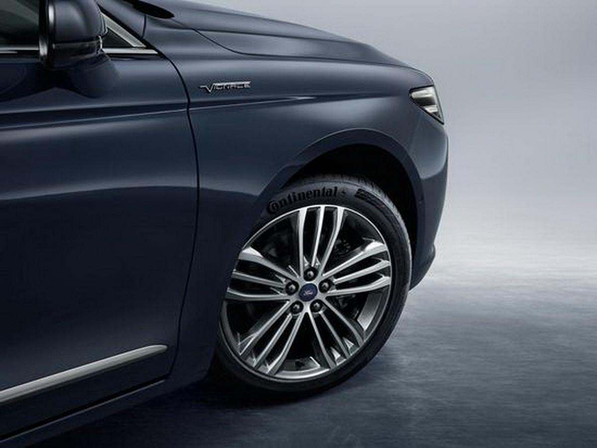 Ford-Taurus-China-06 2020 Ford Taurus Facelift Goes Official In China, Sales Begin Later This Year