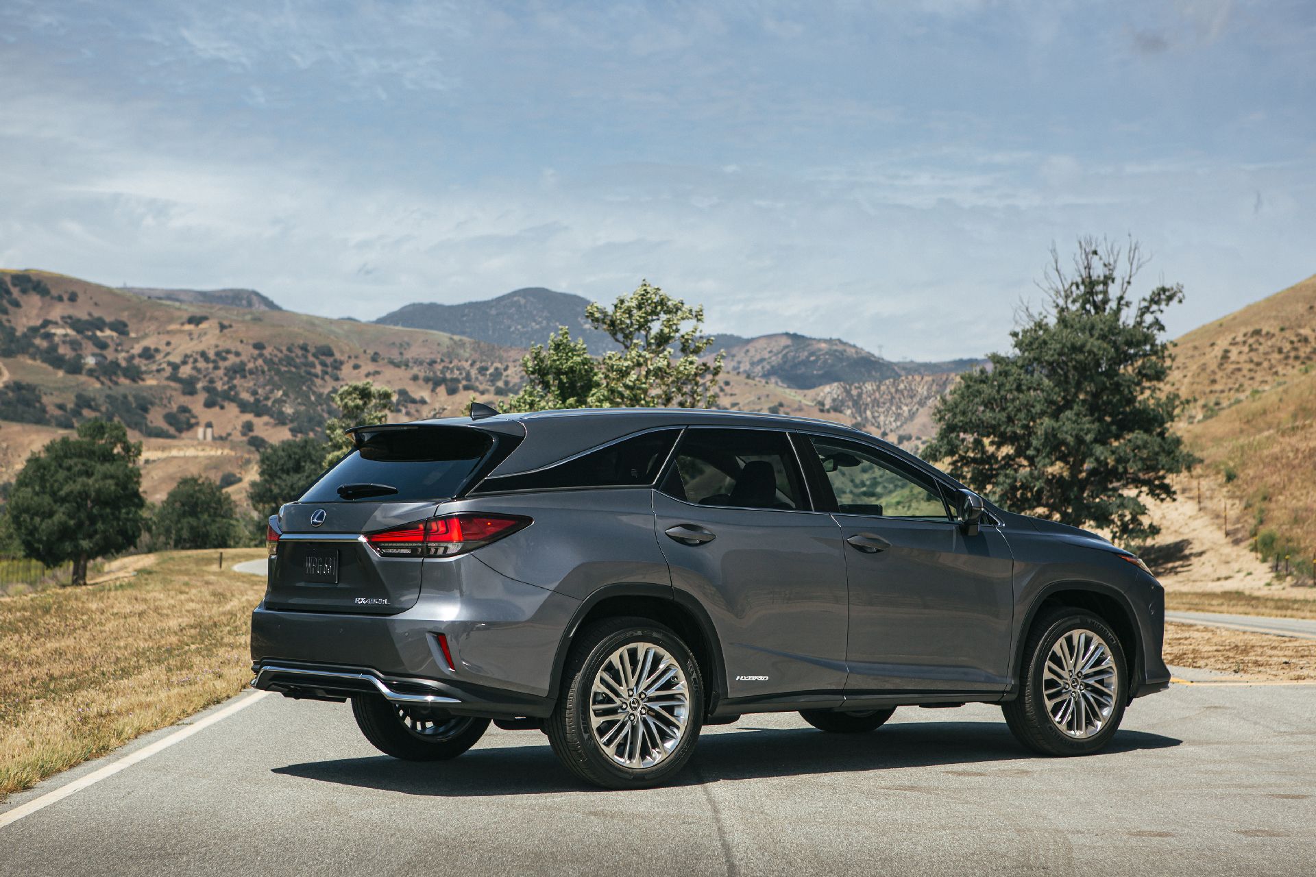 2020 Lexus RX Gets Revised Looks And A Touchscreen Along With Apple CarPlay And Android Auto
