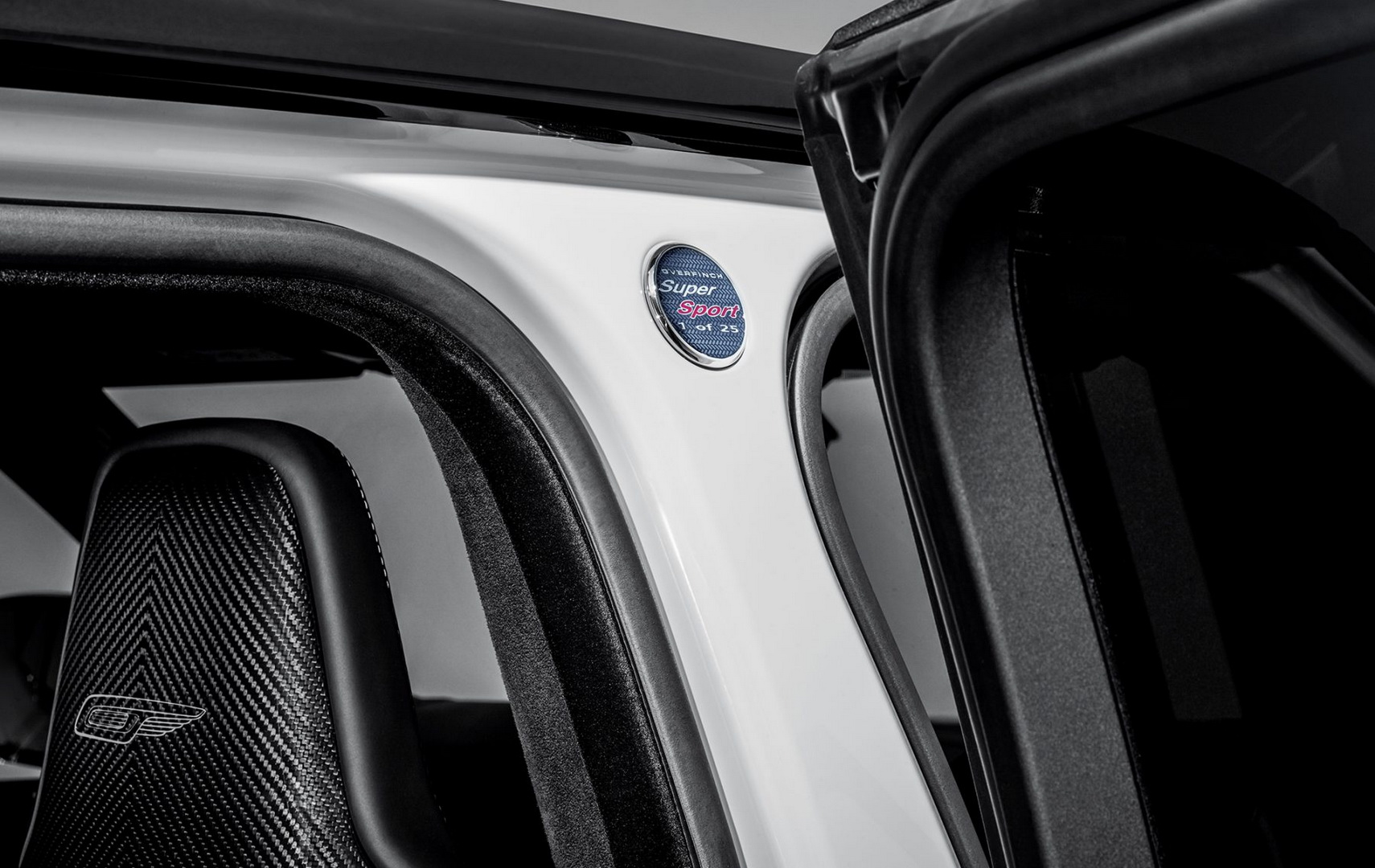 range rover sport svr tuning overfinch supersport 8 Overfinch Goes Over The Top With Tuned Range Rover Sport SVR