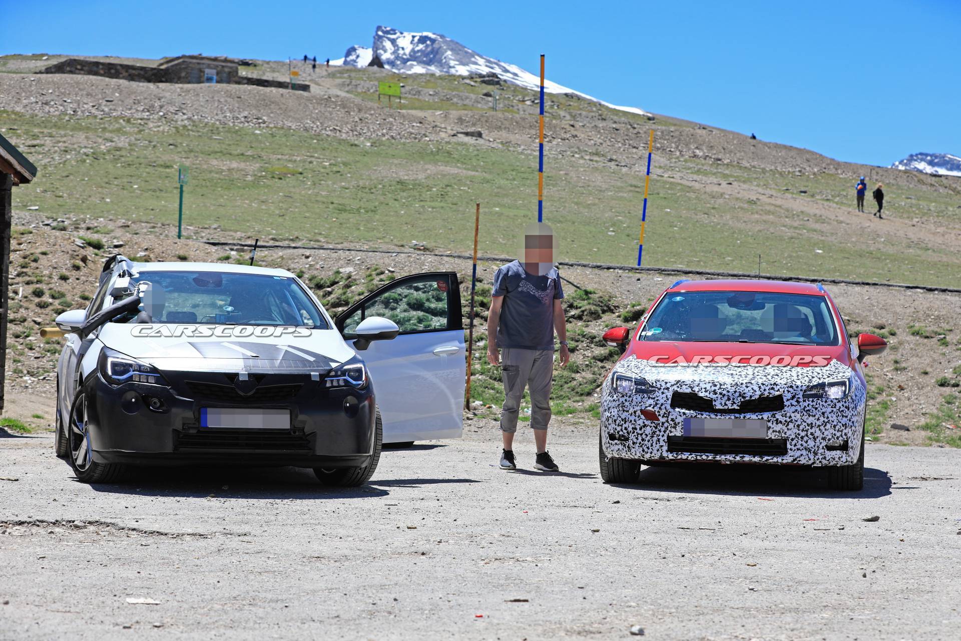 Opel Astra Sports Tourer facelift 29 Facelifted Opel Astra Sports Tourer Makes A Predictable First Appearance