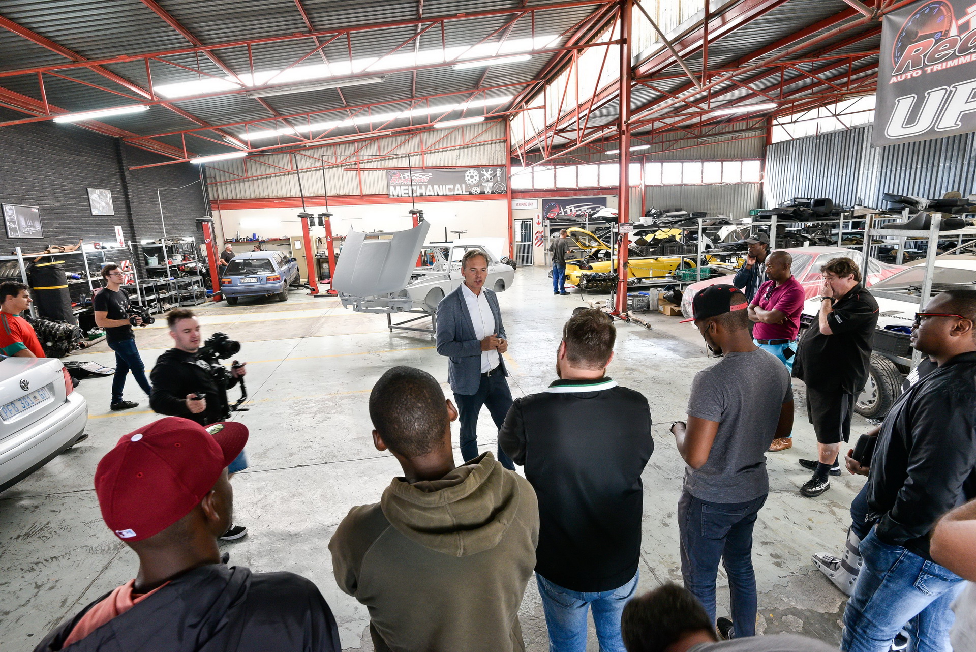 BMW-530-MLE-34 BMW Restoring Its First Unofficial M Car, A 530 MLE Homologation Special From 1976