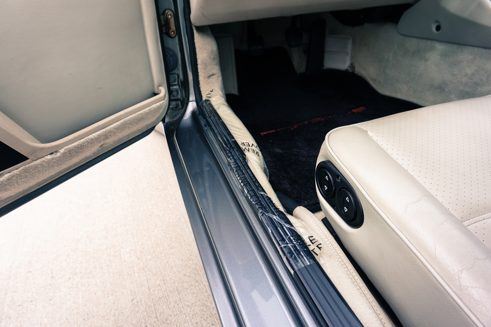 1990 porsche 944 s2 cabrio auction 42 This 1990 Porsche 944 S2 Cabriolet Was Sitting In Storage For 24 years