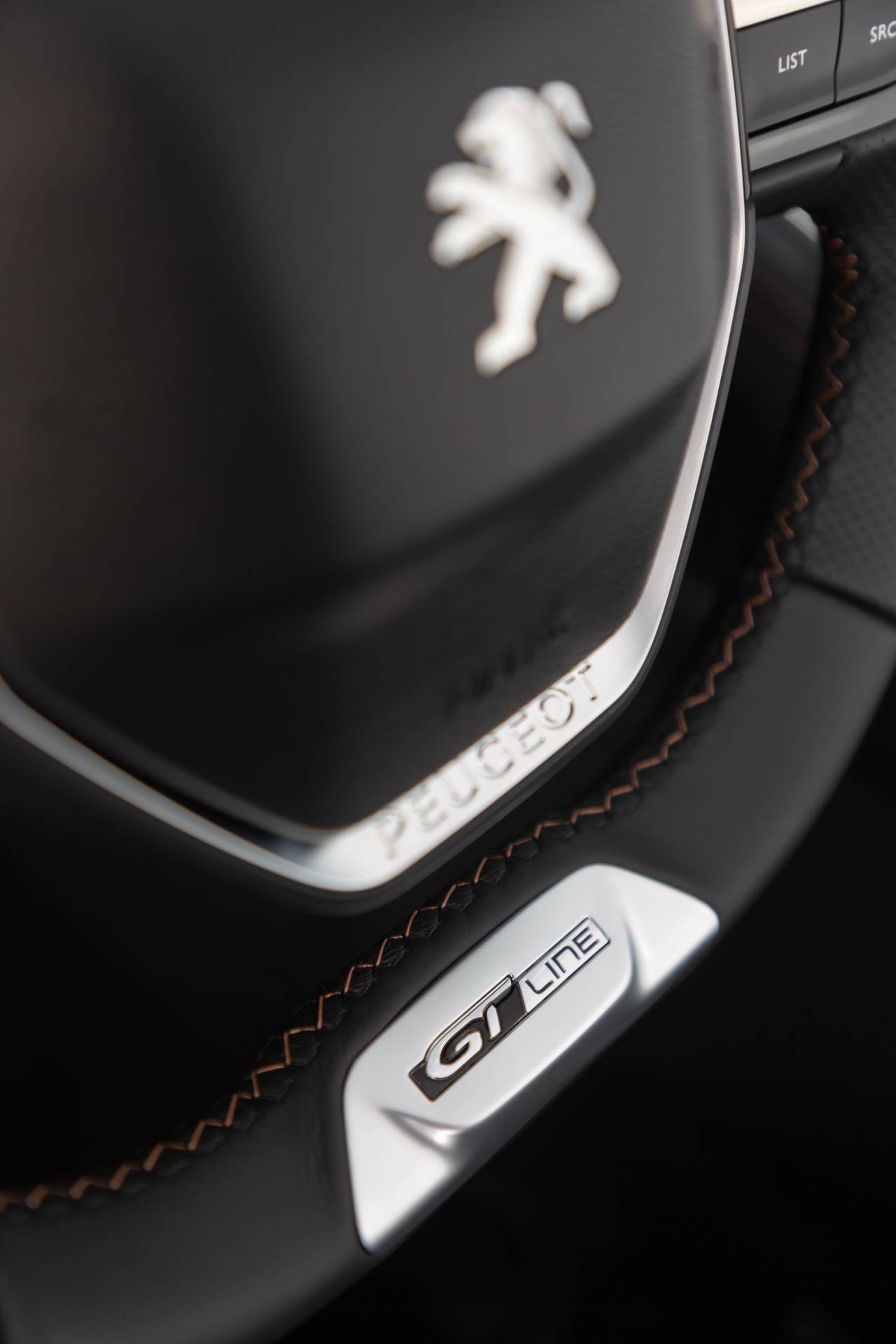 Is The New 2019 Peugeot 508 SW Cooler Than A Crossover?