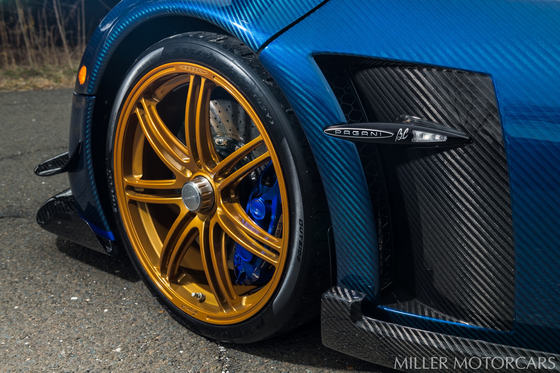 Pagani Huayra BC Macchina Volante 38 Attention Billionaires; Pagani Huayra BC Macchina Volante Listed For Sale