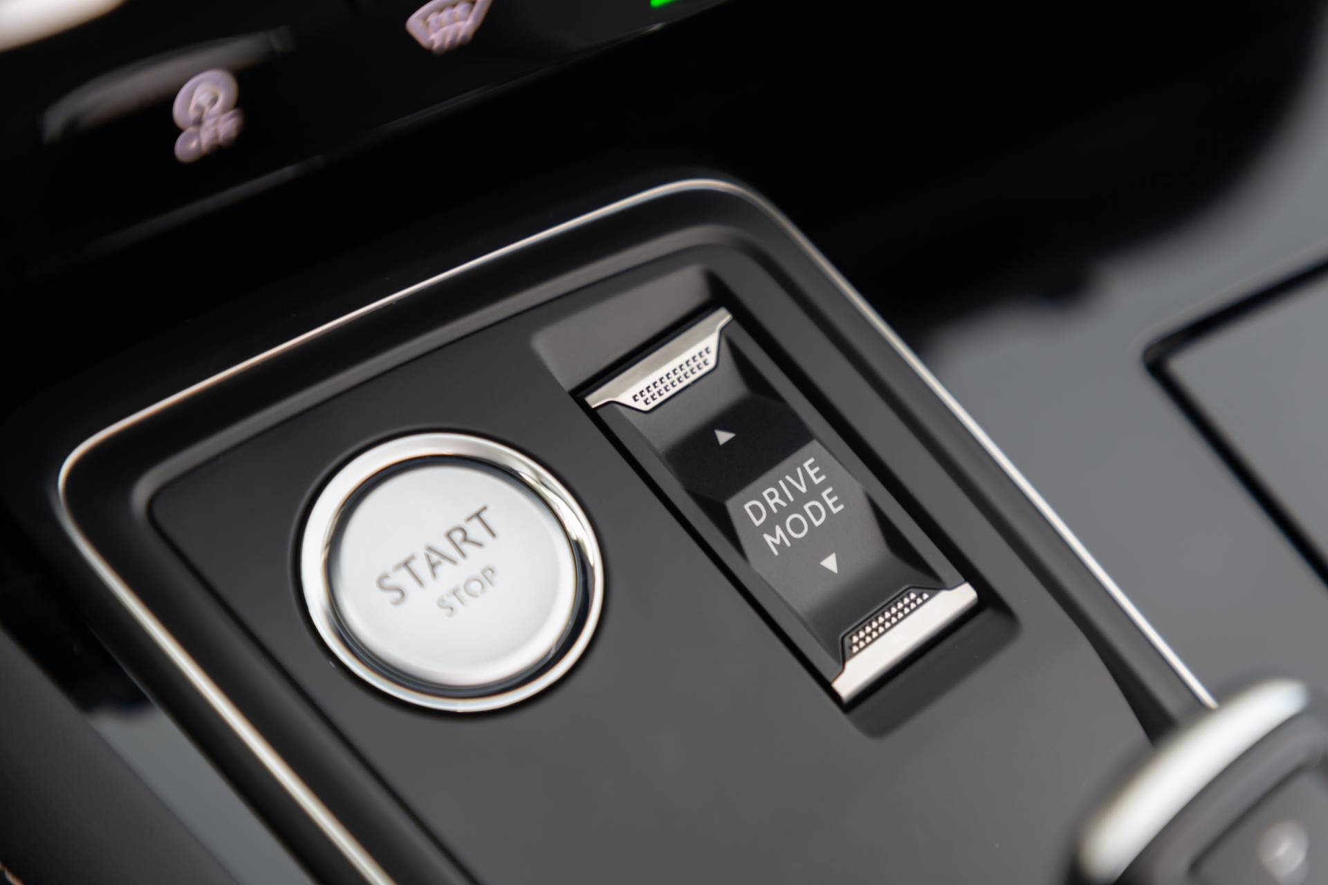 Is The New 2019 Peugeot 508 SW Cooler Than A Crossover?