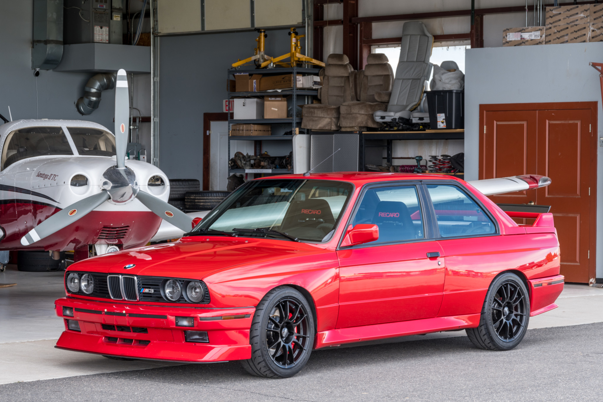 Want This 1989 BMW M3? It Goes For At Least $36K – And You’ve Got 10 Hours To Bid On It