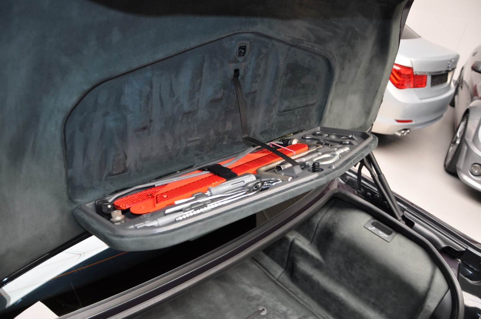 1999 bmw 750il 38 Get Your 1990s BMW Fix With These Beautiful Individual 850Ci And 750iL