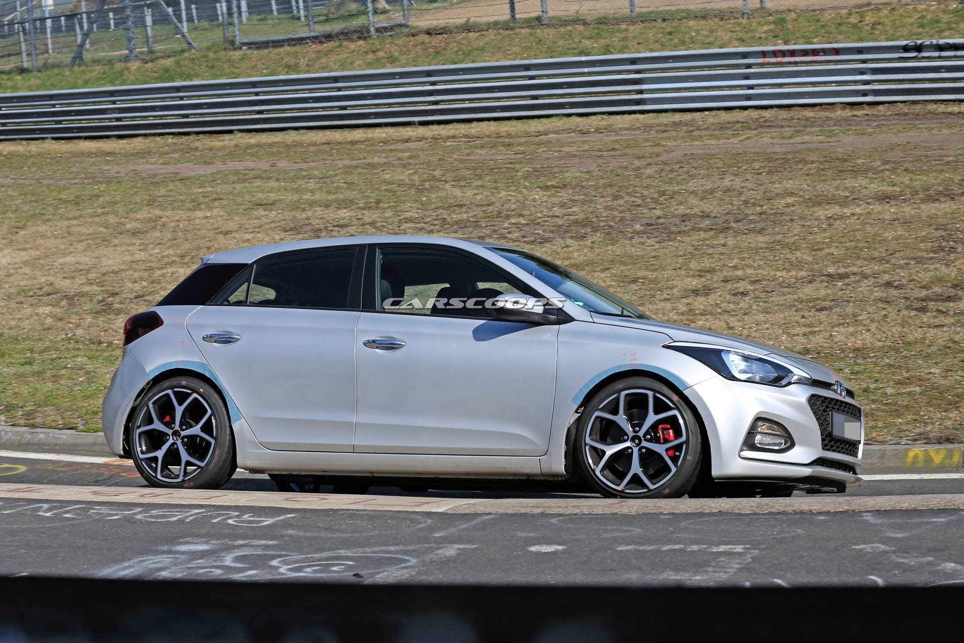 Hyundai i20 N test mule spy shots 24 Hyundai i20 N Hot Hatch Leaves Hideout, Is A Chassis Mule For Now