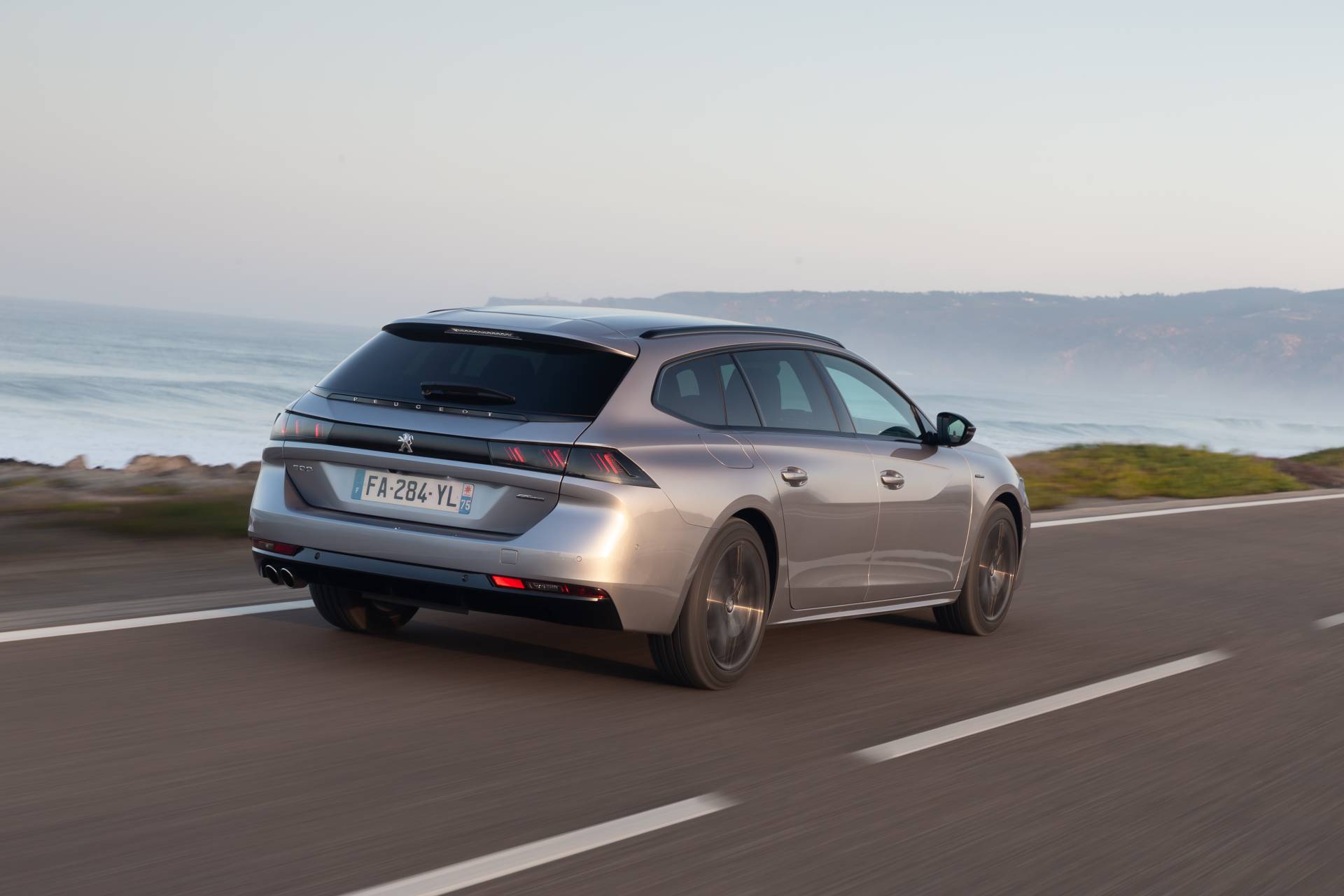Is The New 2019 Peugeot 508 SW Cooler Than A Crossover?