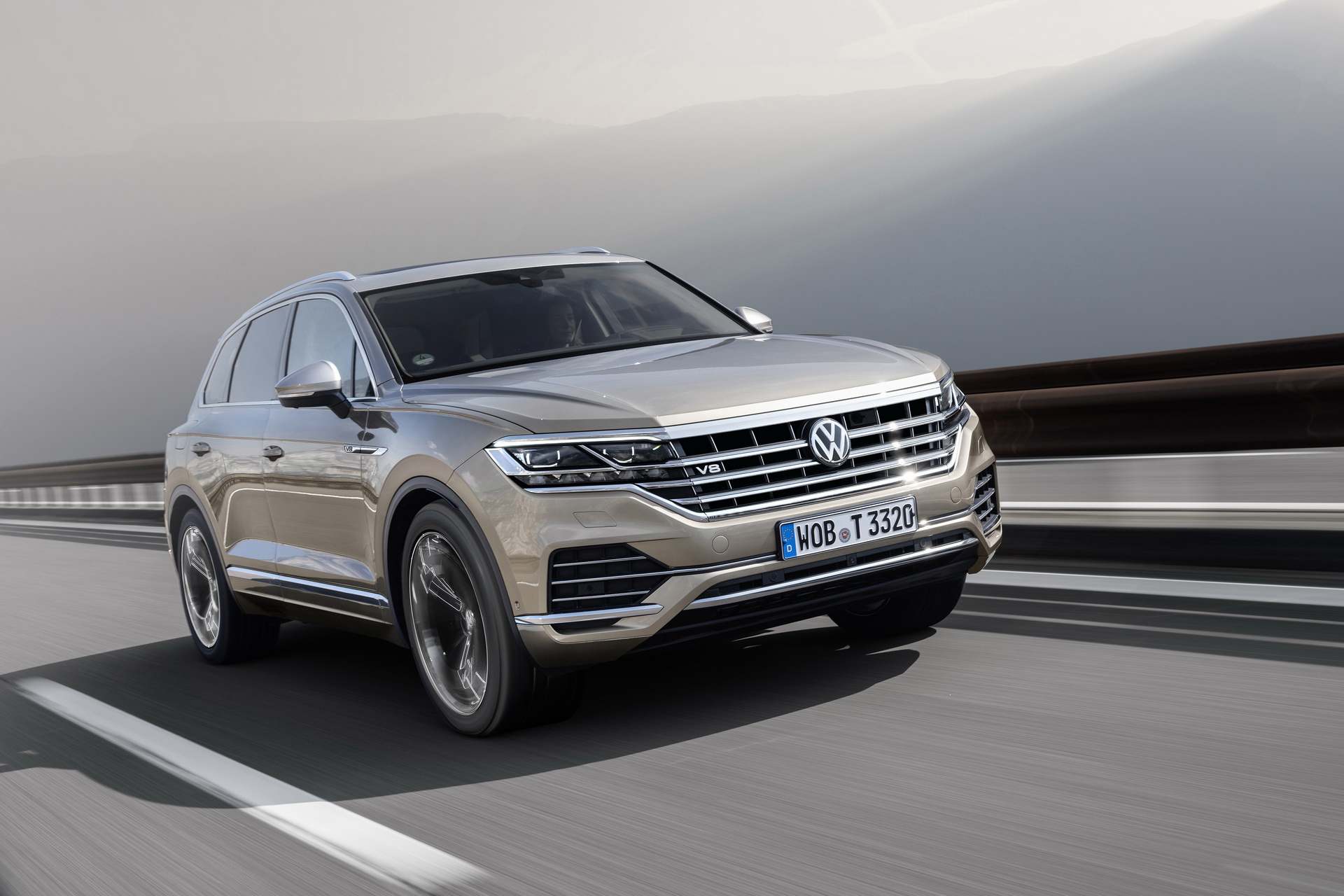 VW Touareg V8 TDI Order Books Open, Will Cost You At Least €89,825