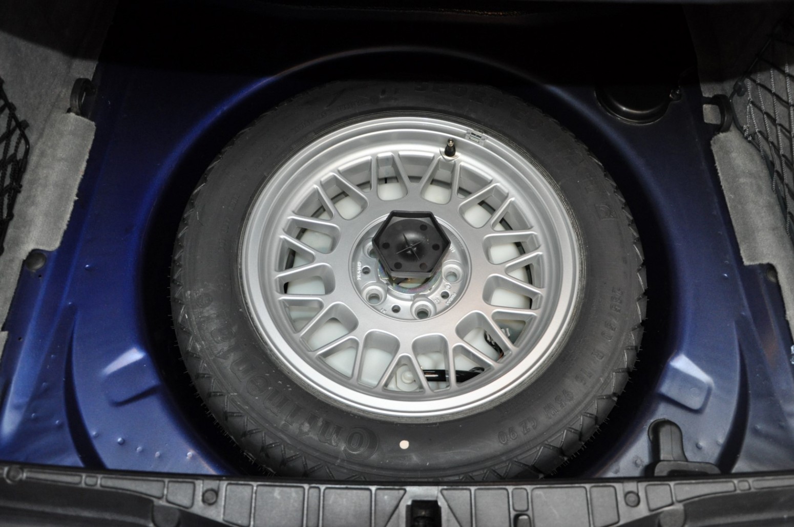 1995 bmw 850i 30 Get Your 1990s BMW Fix With These Beautiful Individual 850Ci And 750iL