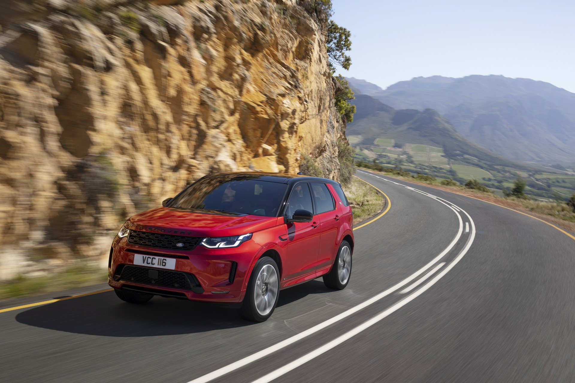 2020 Land Rover Discovery Sport Facelift Debuts With New Styling And Mild-Hybrid Powertrain
