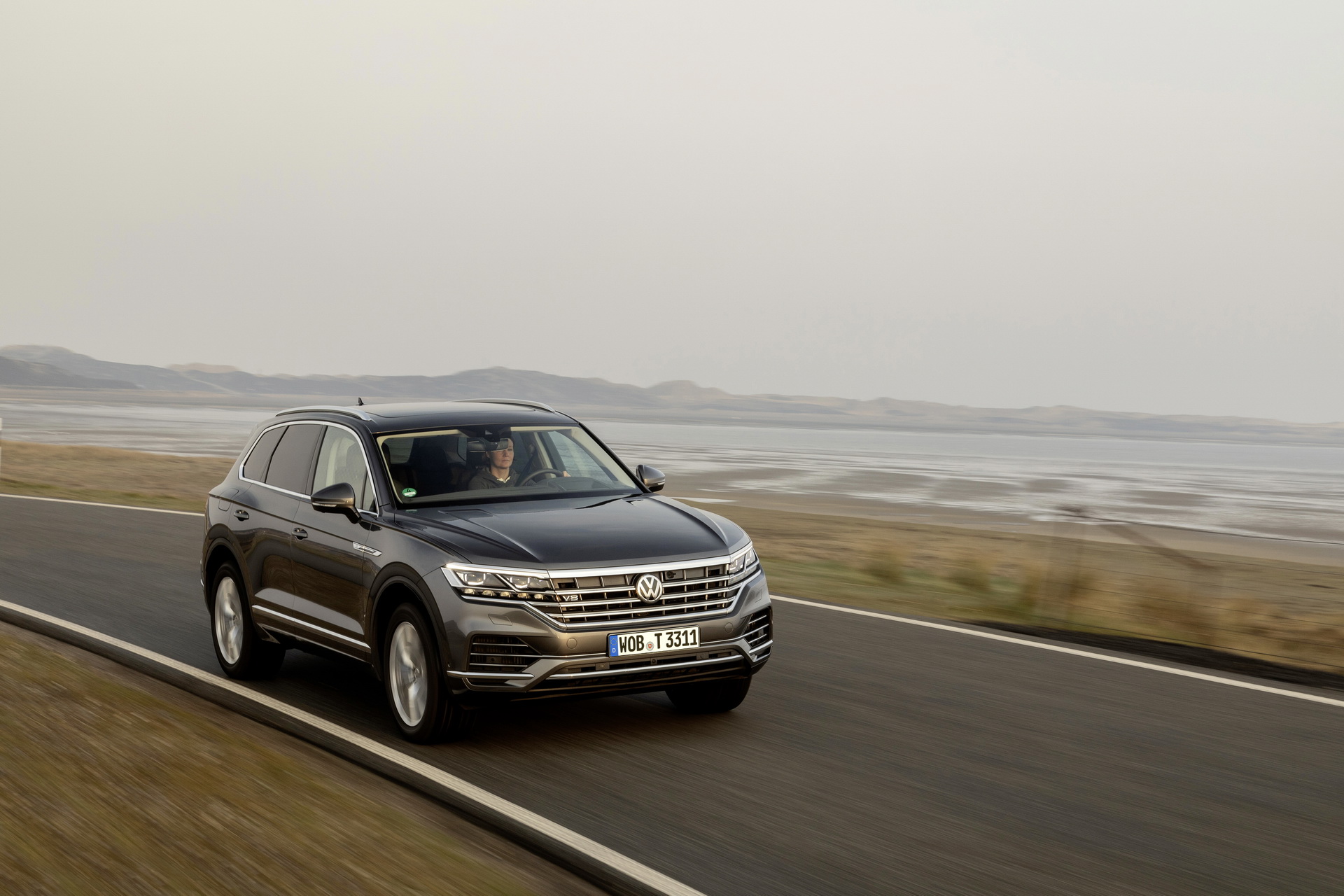 VW Touareg V8 TDI Order Books Open, Will Cost You At Least €89,825